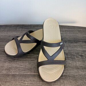 Crocs 8W Brown Wedge Sandals